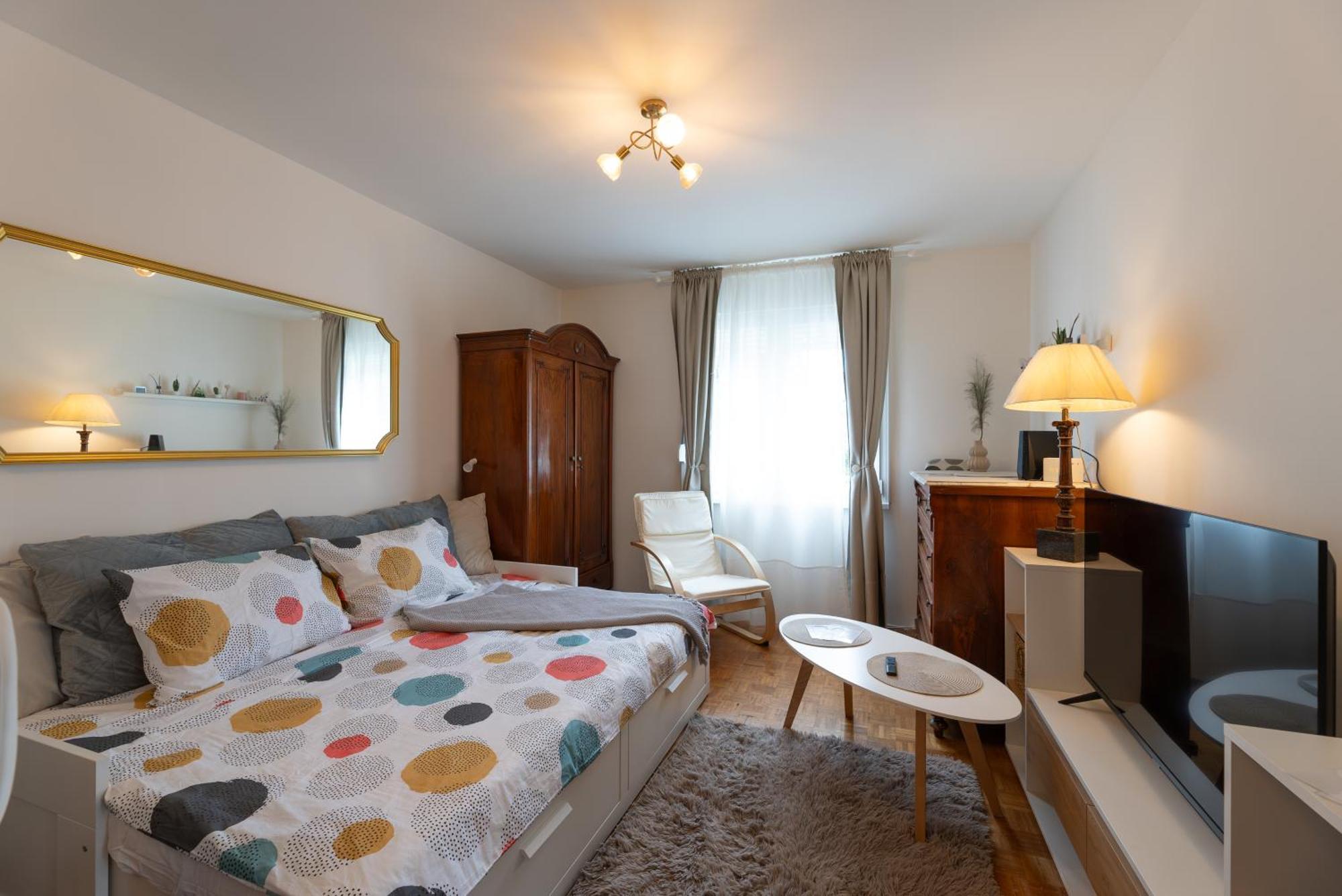 Studio Apartman Providenca Split Buitenkant foto